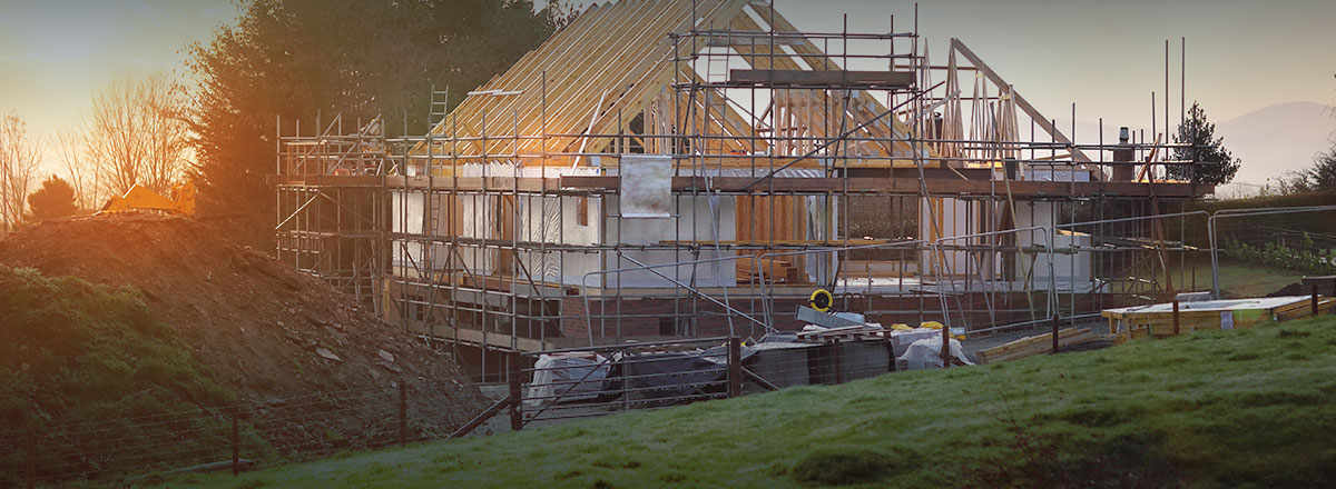 PUBLIC & HOUSE BUILDERS